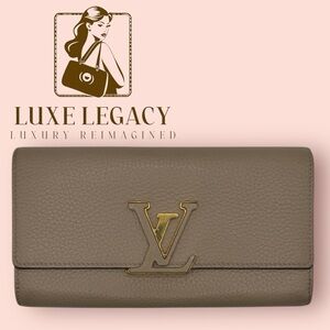 Louis Vuitton Capucines long wallet in Taurillon leather beige